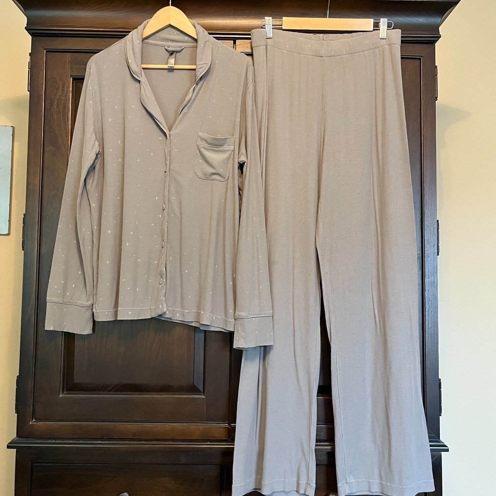 Skims Modal Blend 2pc Ribbed Pajama Set Size M Shirt Pants Gray Comfy Cozy